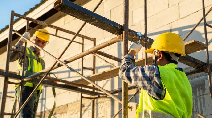 Professional fairlawn roofing services in Evanston, IL